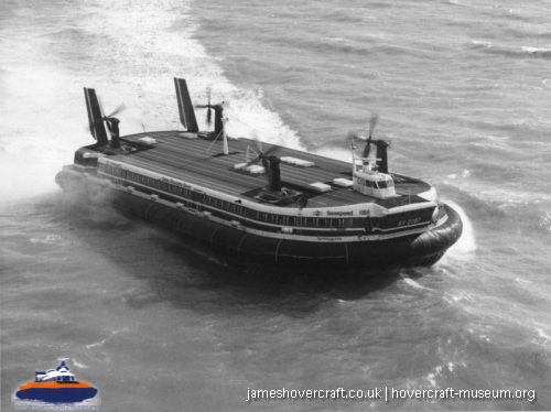 SRN4 The Princess Anne (GH-2007) with Seaspeed at Dover -  (credit: The <a href='http://www.hovercraft-museum.org/' target='_blank'>Hovercraft Museum Trust</a>).