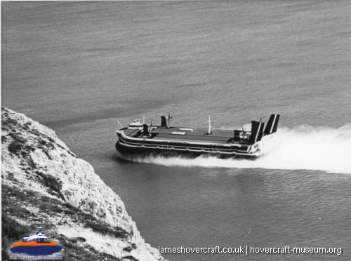 SRN4 The Princess Anne (GH-2007) with Seaspeed at Dover -  (credit: The <a href='http://www.hovercraft-museum.org/' target='_blank'>Hovercraft Museum Trust</a>).