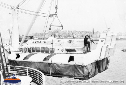 SRN6 passenger hovercraft -  (credit: The <a href='http://www.hovercraft-museum.org/' target='_blank'>Hovercraft Museum Trust</a>).