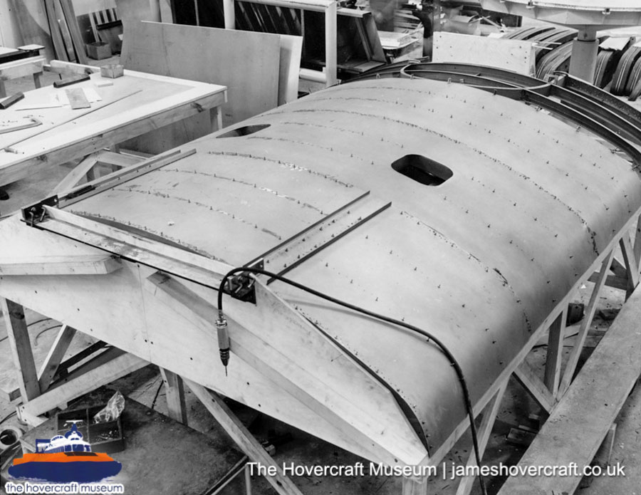 SRN6 close-up details - Roof (credit: The Hovercraft Museum Trust).