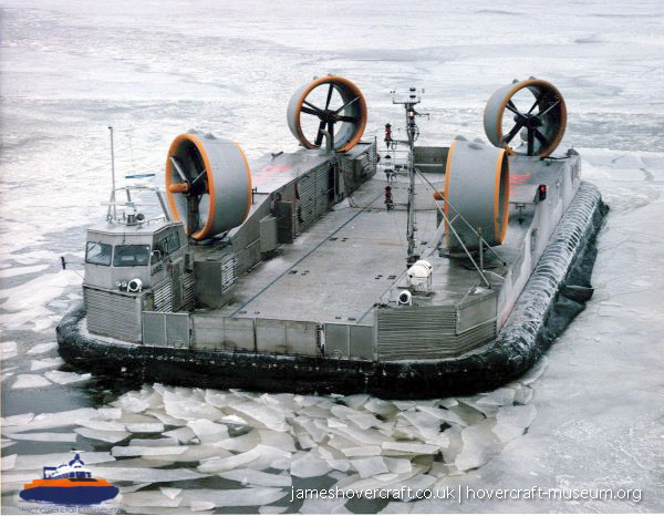 Military Hovercraft - the LCAC on ice -  (credit: The <a href='http://www.hovercraft-museum.org/' target='_blank'>Hovercraft Museum Trust</a>).