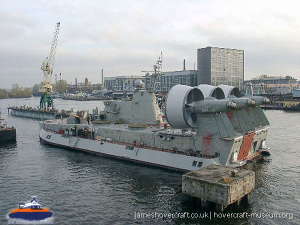 Russian Hovercraft Zubr -  (credit: The <a href='http://www.hovercraft-museum.org/' target='_blank'>Hovercraft Museum Trust</a>).