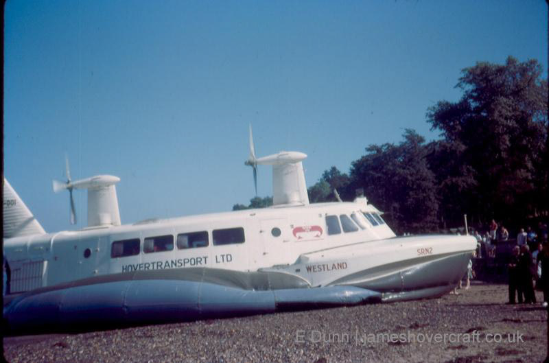 The SRN2 taking passengers - At Southsea (credit: Ernie Dunn by Helen Mabel Smith).