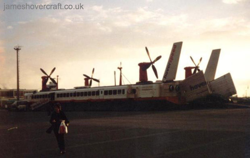 The last days of the SRN4 cross-channel service with Hoverspeed - The Princess Anne (GH-2006) landed at Calais (credit: Thomas Loomes).